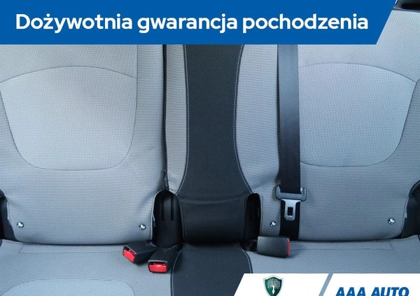 Renault Captur cena 50000 przebieg: 37512, rok produkcji 2016 z Barczewo małe 301
